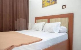 Homestay Babussalam Rungkut Mitra Reddoorz